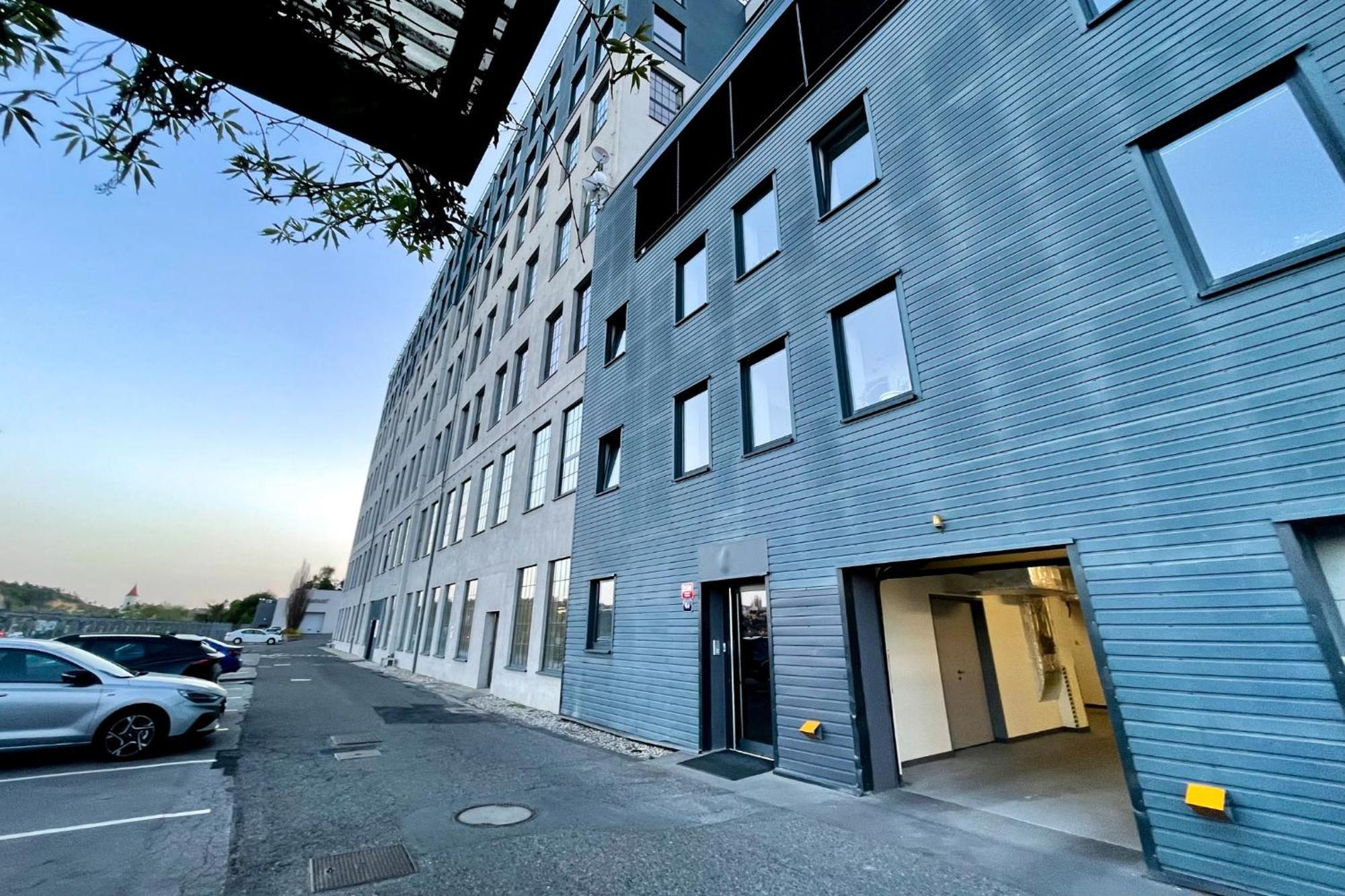 The Factory Loft Prague Apartamento Exterior foto