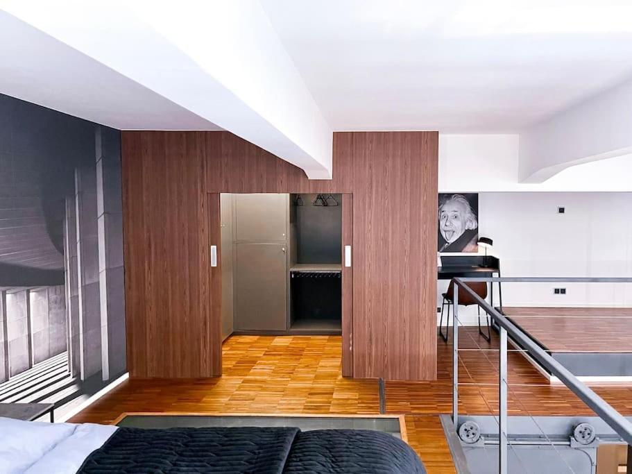 The Factory Loft Prague Apartamento Exterior foto
